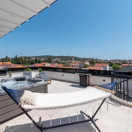 Penthouse Luka Trogir