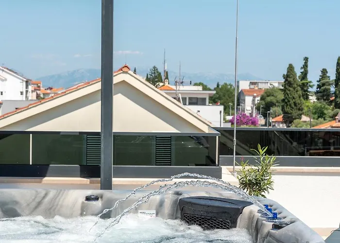 Lejlighed Penthouse Luka