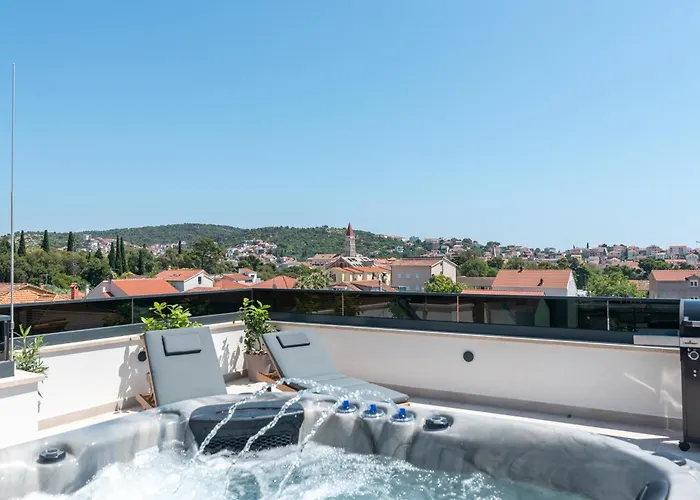 Apartamento Penthouse Luka