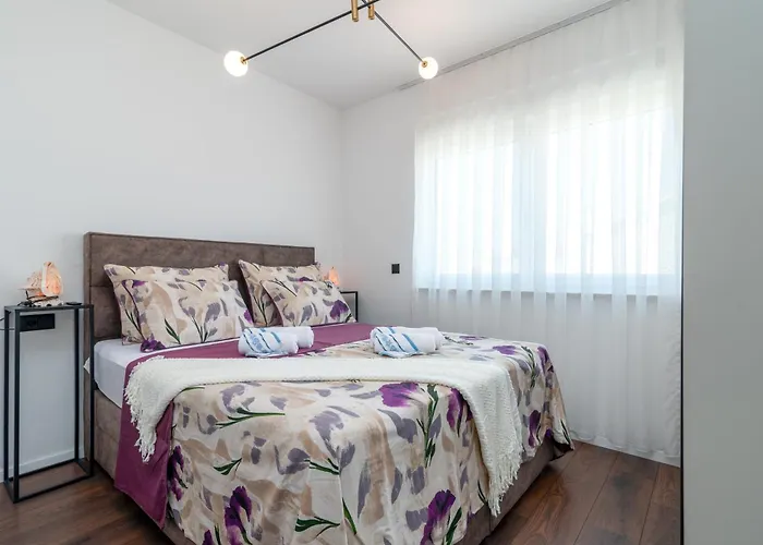 Apartamento Penthouse Luka Trogir