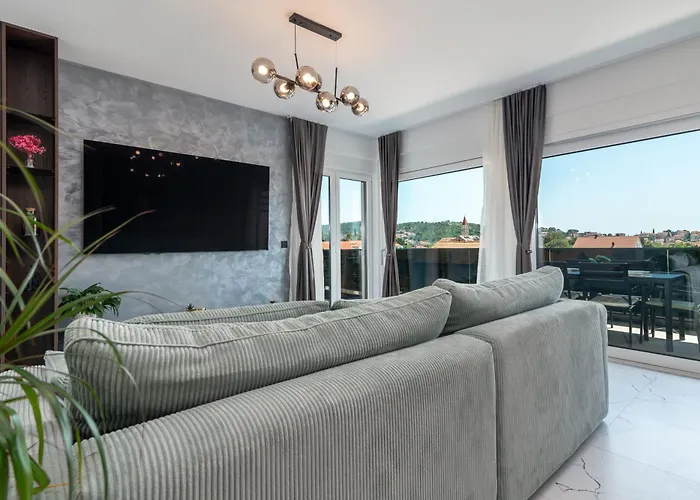 Lejlighed Penthouse Luka Trogir