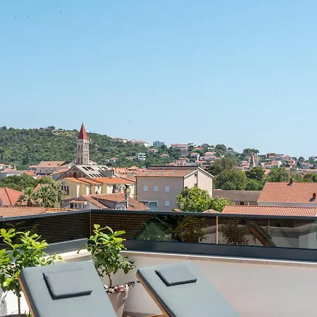 Apartamento Penthouse Luka *